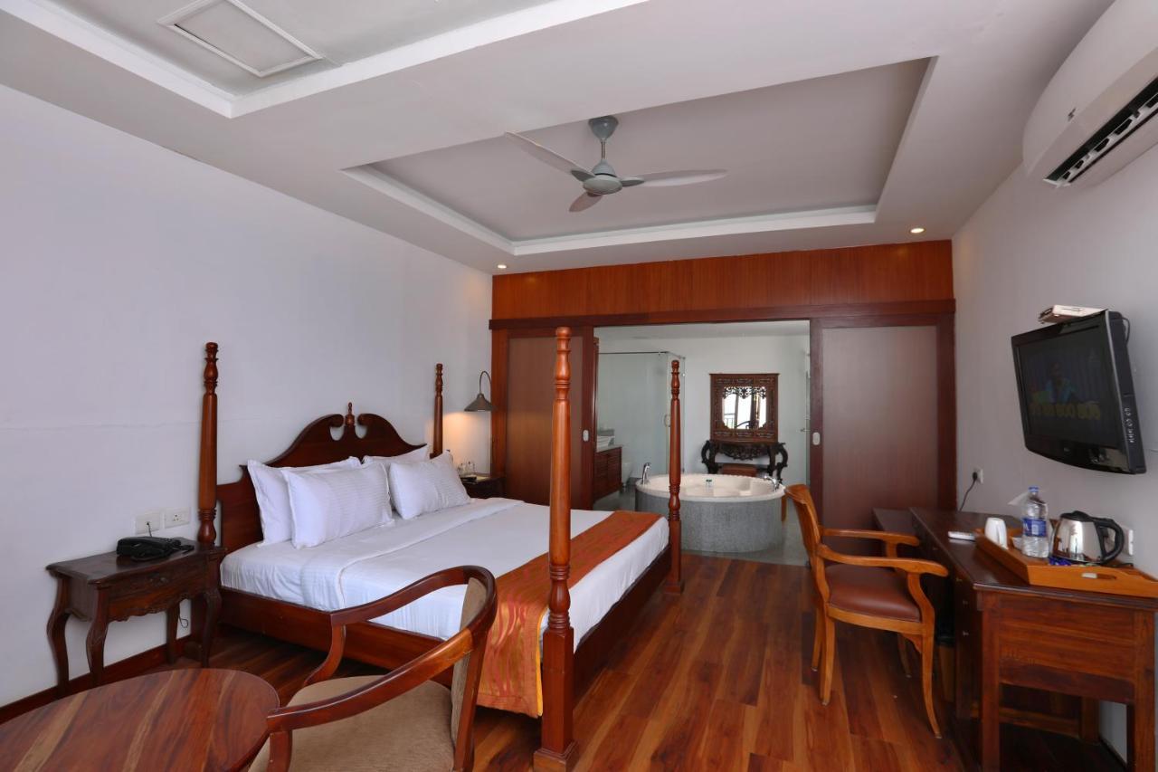 Getaway Beach Resort Kovalam Εξωτερικό φωτογραφία